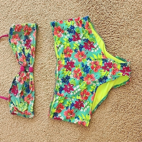 Hollister S/M bright floral halter bikini set. - Picture 2 of 7
